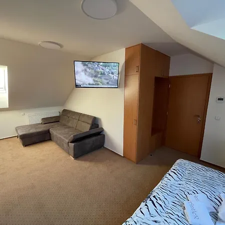 Hotel Antler 3*