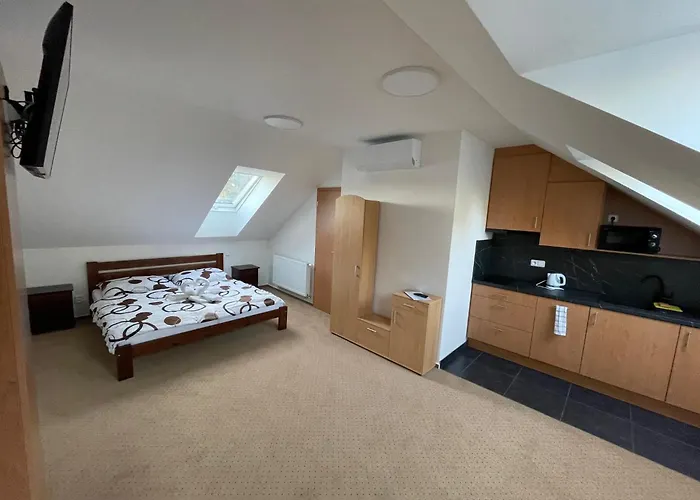 Hotel Antler